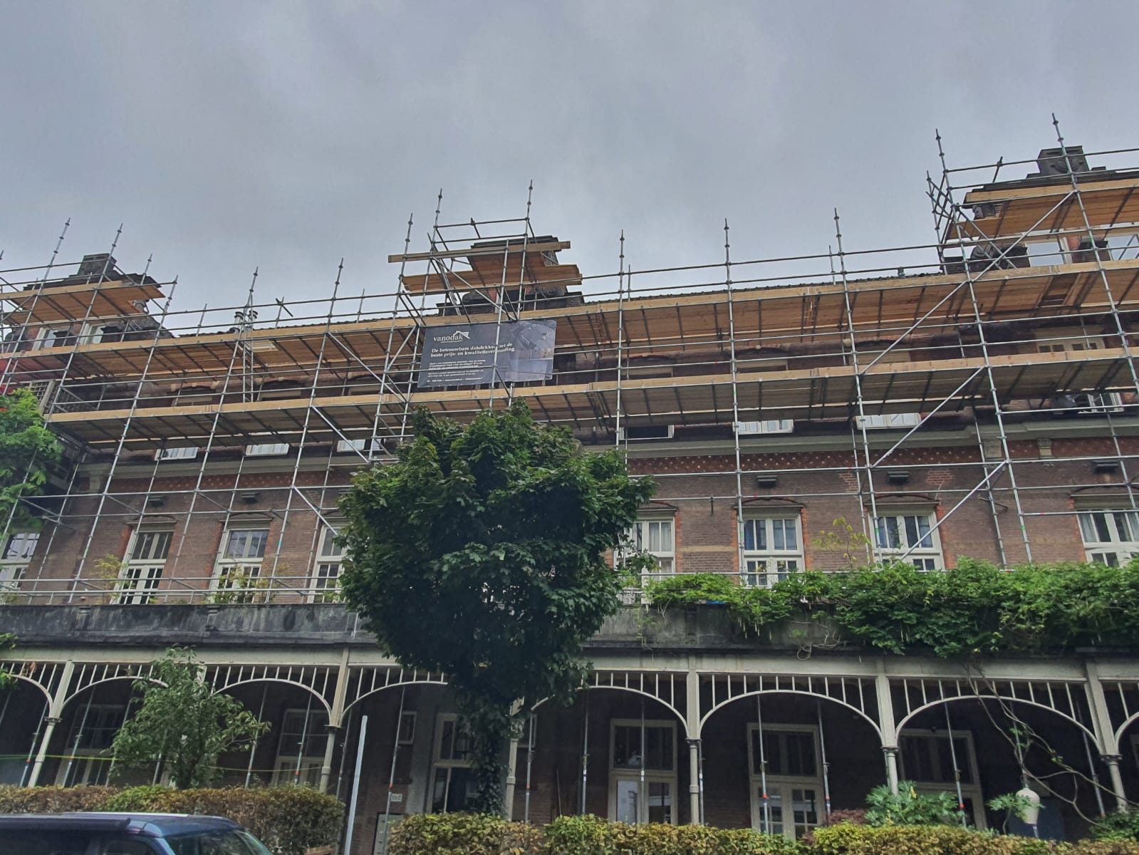 Dakdekker Amsterdam - Pannendak herdekking Wilhelmina Gasthuis